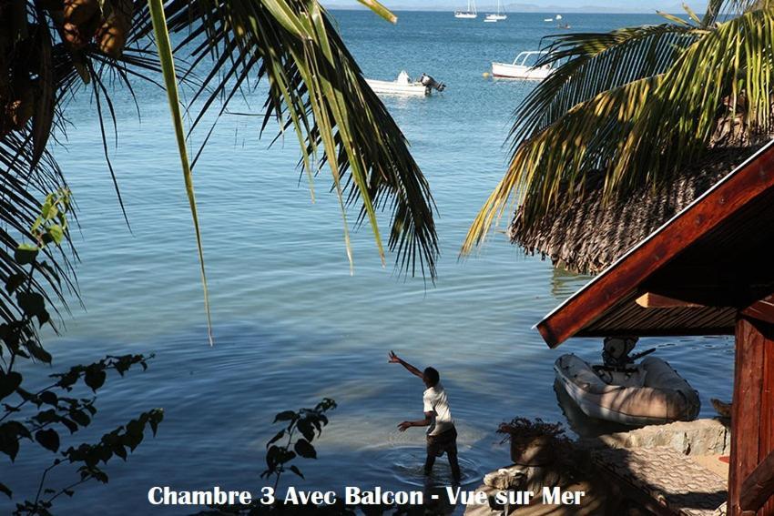 Chez Yolande Hotel Ampangorinana ภายนอก รูปภาพ