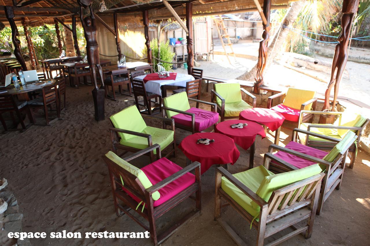 Chez Yolande Hotel Ampangorinana ภายนอก รูปภาพ