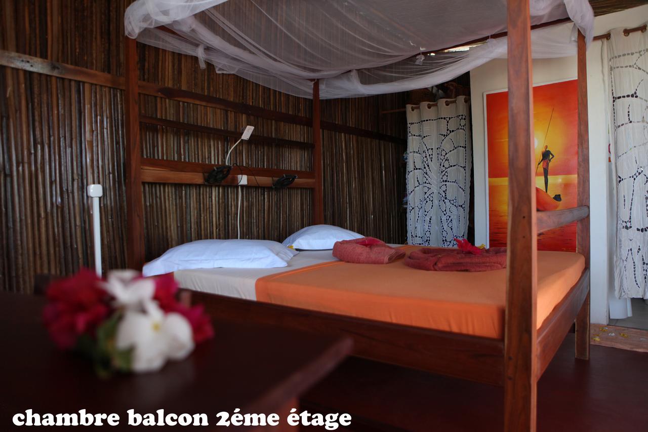 Chez Yolande Hotel Ampangorinana ภายนอก รูปภาพ